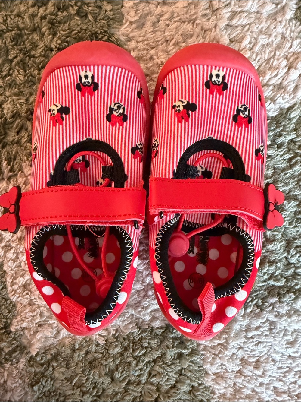 Disney Red Minnie Mouse Polka Dot Hook-and-Loop Baby Shoes